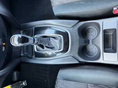 Used 2017 Nissan Rogue S image 24