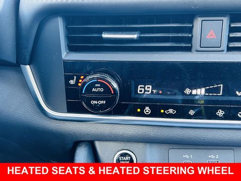 Used 2023 Nissan Rogue SV w/ SV Premium B Package image 6