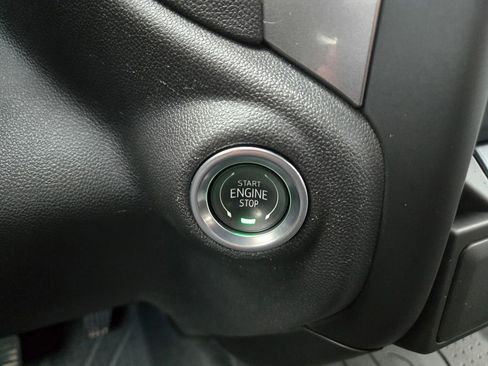 Certified 2025 Chevrolet Silverado 1500 Custom image 22