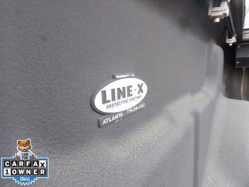 Used 2014 Ford F150 Platinum image 9