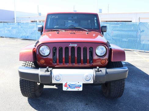 Used 2010 Jeep Wrangler Unlimited Sahara w/ Trailer Tow Group image 7