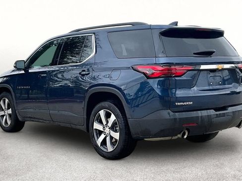 Used 2023 Chevrolet Traverse LT w/ LT Premium Package FWD image 14