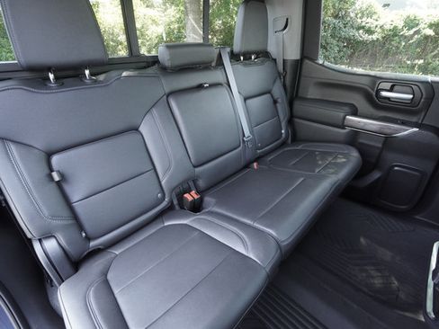 Used 2021 Chevrolet Silverado 1500 LTZ AWD/4WD image 26