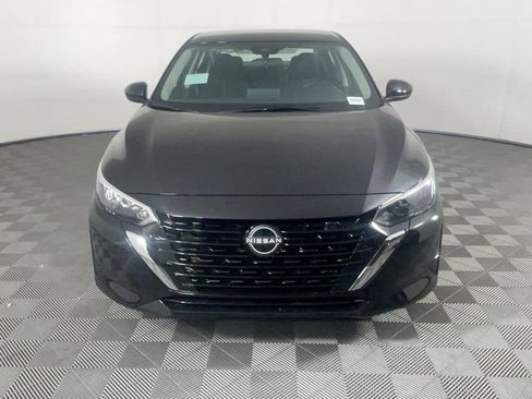 New 2025 Nissan Sentra SV image 9