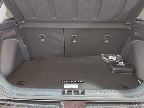 New 2026 Hyundai Venue SEL image 12