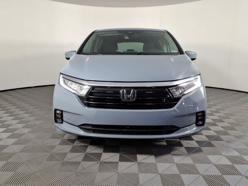 Used 2023 Honda Odyssey Elite image 2