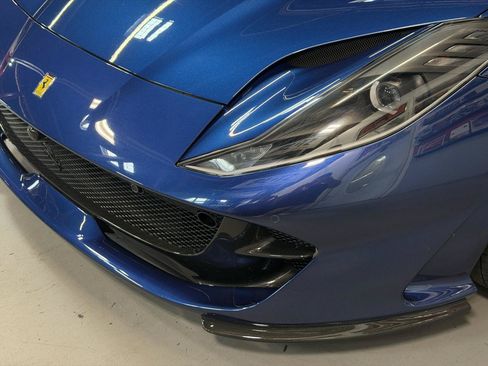 Used 2019 Ferrari 812 Superfast RWD image 13