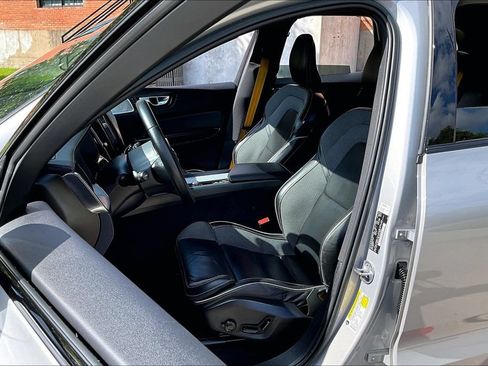 Certified 2023 Volvo XC60 T8 Polestar AWD/4WD image 33