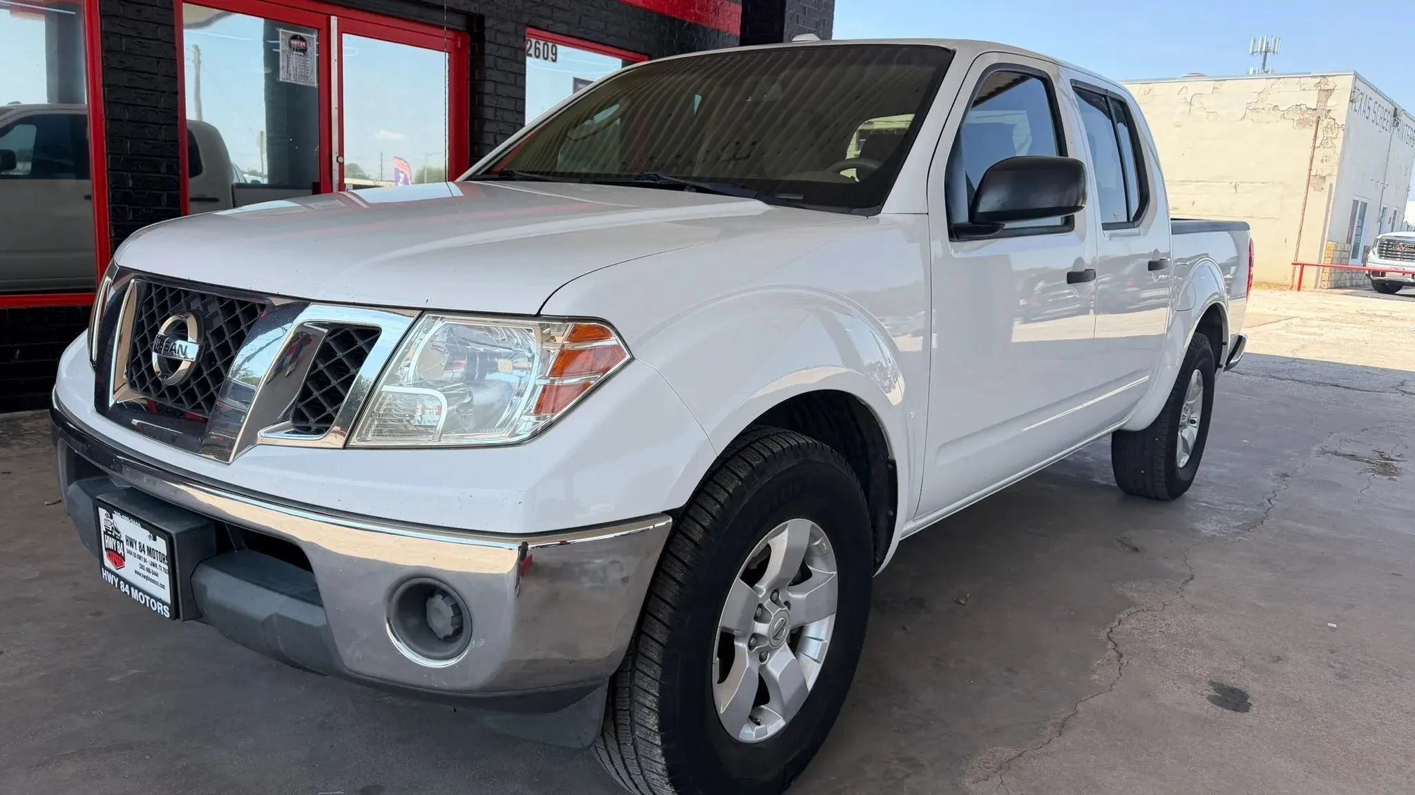 Used 2011 Nissan Frontier SV w/ SV Premium Utility Pkg RWD image 1