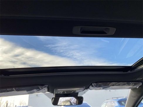 New 2026 Toyota Camry SE image 7