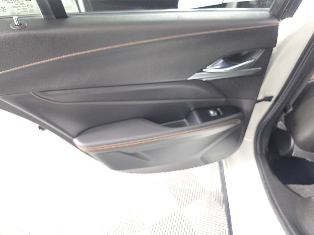 Used 2021 Cadillac CT4 V w/ Technology Package RWD image 31