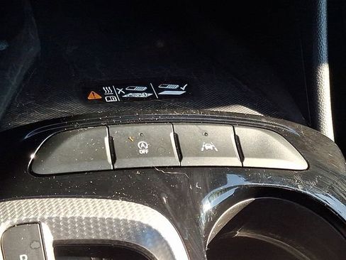 Certified 2025 Buick Envista Avenir image 25