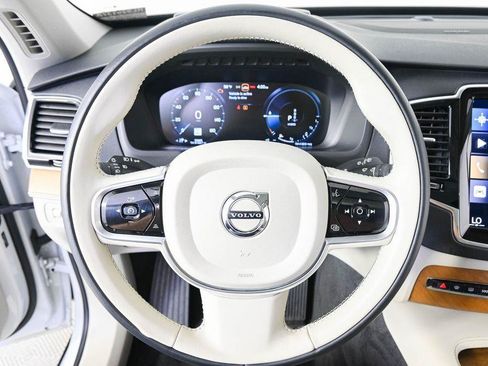 Used 2021 Volvo XC90 T8 Inscription Expression w/ Advanced Package AWD/4WD image 10
