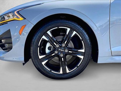 Used 2024 Kia K5 GT-Line w/ GT-Line Premium Package FWD image 10