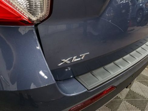 Used 2021 Ford Explorer XLT w/ Equipment Group 202A AWD/4WD image 9