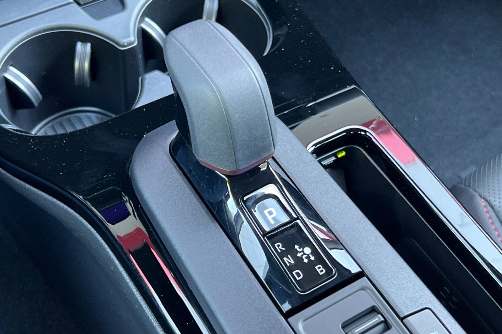 New 2026 Toyota Prius Plug-In Hybrid FWD image 19