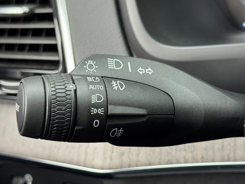 Used 2022 Volvo XC90 T6 Inscription w/ Advanced Package image 9