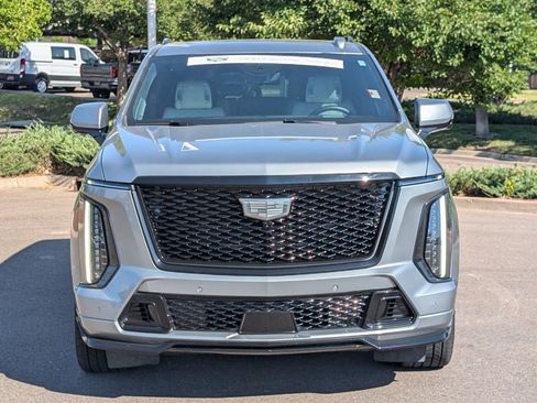 Certified 2025 Cadillac Escalade V AWD/4WD image 7