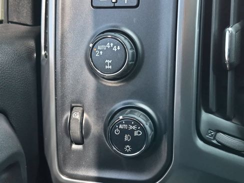 Used 2017 Chevrolet Silverado 1500 LT w/ All Star Edition AWD/4WD image 25