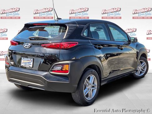 Used 2021 Hyundai Kona SE image 8