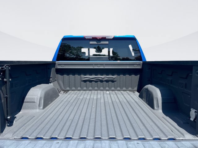 Used 2022 Chevrolet Silverado 1500 ZR2 w/ Technology Package AWD/4WD image 24