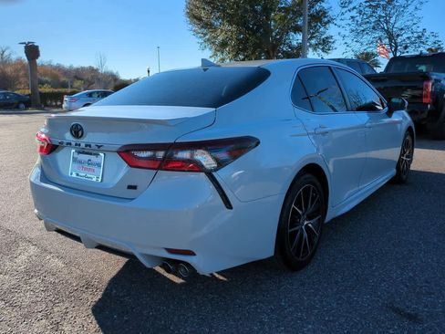 Certified 2023 Toyota Camry SE image 6