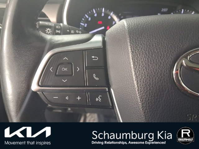 Used 2020 Toyota Highlander Limited AWD/4WD image 12