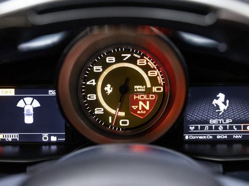 Used 2018 Ferrari 488 Spider image 77