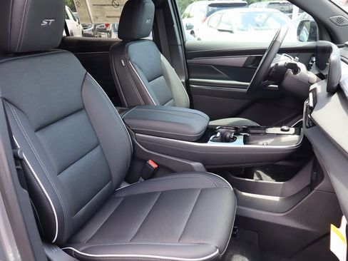 New 2025 Buick Enclave Sport Touring w/ Trailering Package, 5000 lbs. image 23