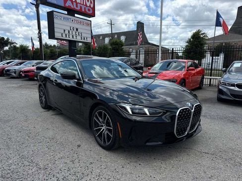 Used 2025 BMW 430i Coupe w/ Premium Package RWD image 2