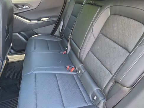 Certified 2026 Chevrolet Equinox LT w/ Convenience Package II FWD image 27