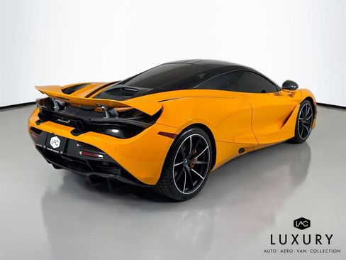 Used 2022 McLaren 720S Performance image 6