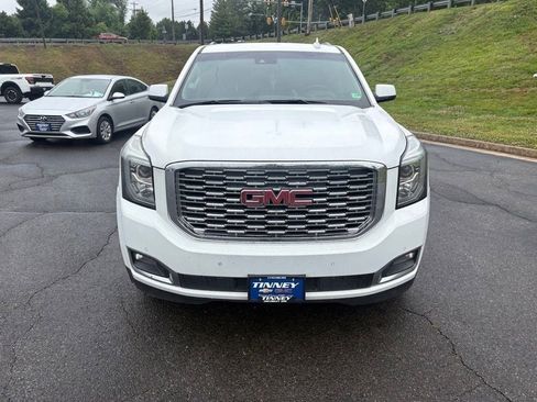 Used 2019 GMC Yukon XL Denali AWD/4WD image 2