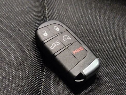 Used 2020 FIAT 500X Pop AWD/4WD image 32