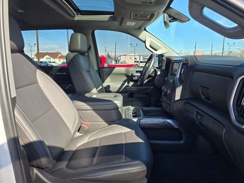 Used 2022 Chevrolet Silverado 1500 LTZ AWD/4WD image 10