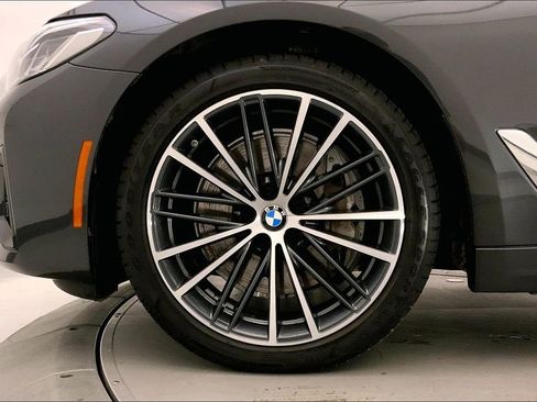 Used 2021 BMW 540i xDrive w/ Executive Package AWD/4WD image 8