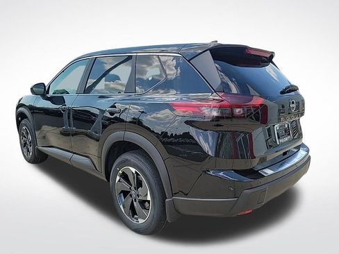New 2026 Nissan Rogue SV image 4