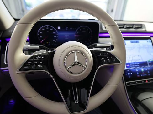 Used 2023 Mercedes-Benz S 580 4MATIC Sedan image 20