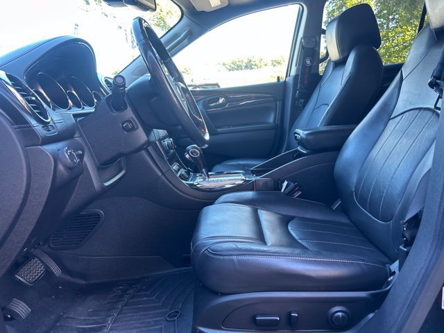 Used 2017 Buick Enclave Premium w/ Experience Buick Package AWD/4WD image 9