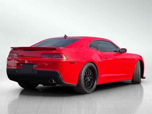 Used 2014 Chevrolet Camaro SS w/ RS Package image 4