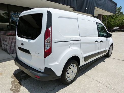 Used 2015 Ford Transit Connect XLT image 5