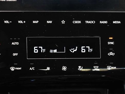 Used 2024 Hyundai Santa Cruz SEL w/ Activity Package AWD/4WD image 19