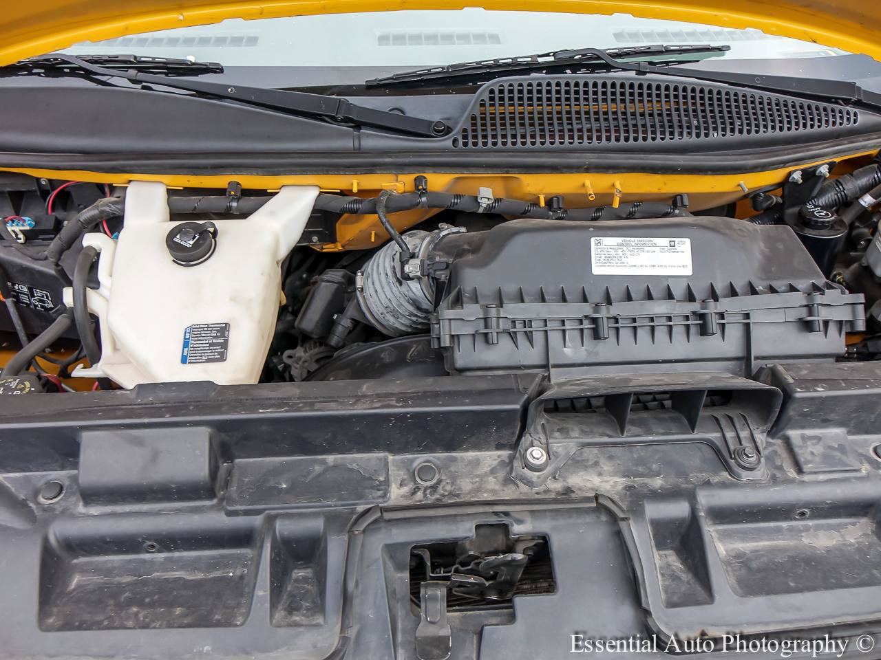 Used 2021 GMC Savana 3500 Extended w/ Power Convenience Package RWD image 19