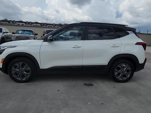 Used 2024 Kia Seltos S FWD image 5