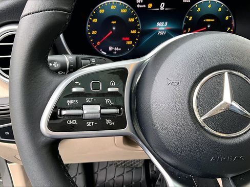 Used 2022 Mercedes-Benz GLC 300 4MATIC image 24