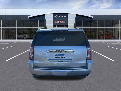 Used 2020 GMC Yukon XL Denali w/ Denali Ultimate Package image 4