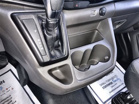 Used 2025 Ford Transit 350 XLT image 21