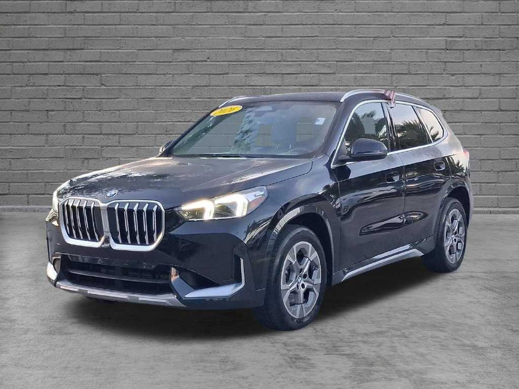 Used 2026 BMW X1 xDrive28i AWD/4WD image 3