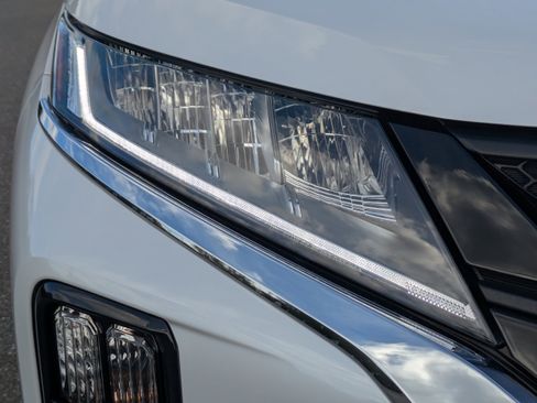 Used 2024 Mitsubishi Outlander Sport Ralliart image 10