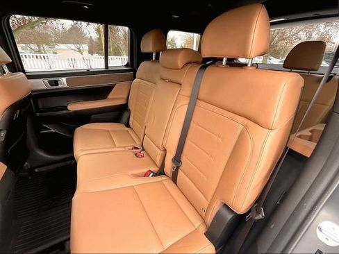 Used 2025 Hyundai Santa Fe Limited image 26